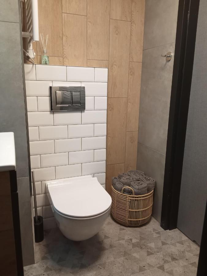 Wroclove Airport Loft Apartment *